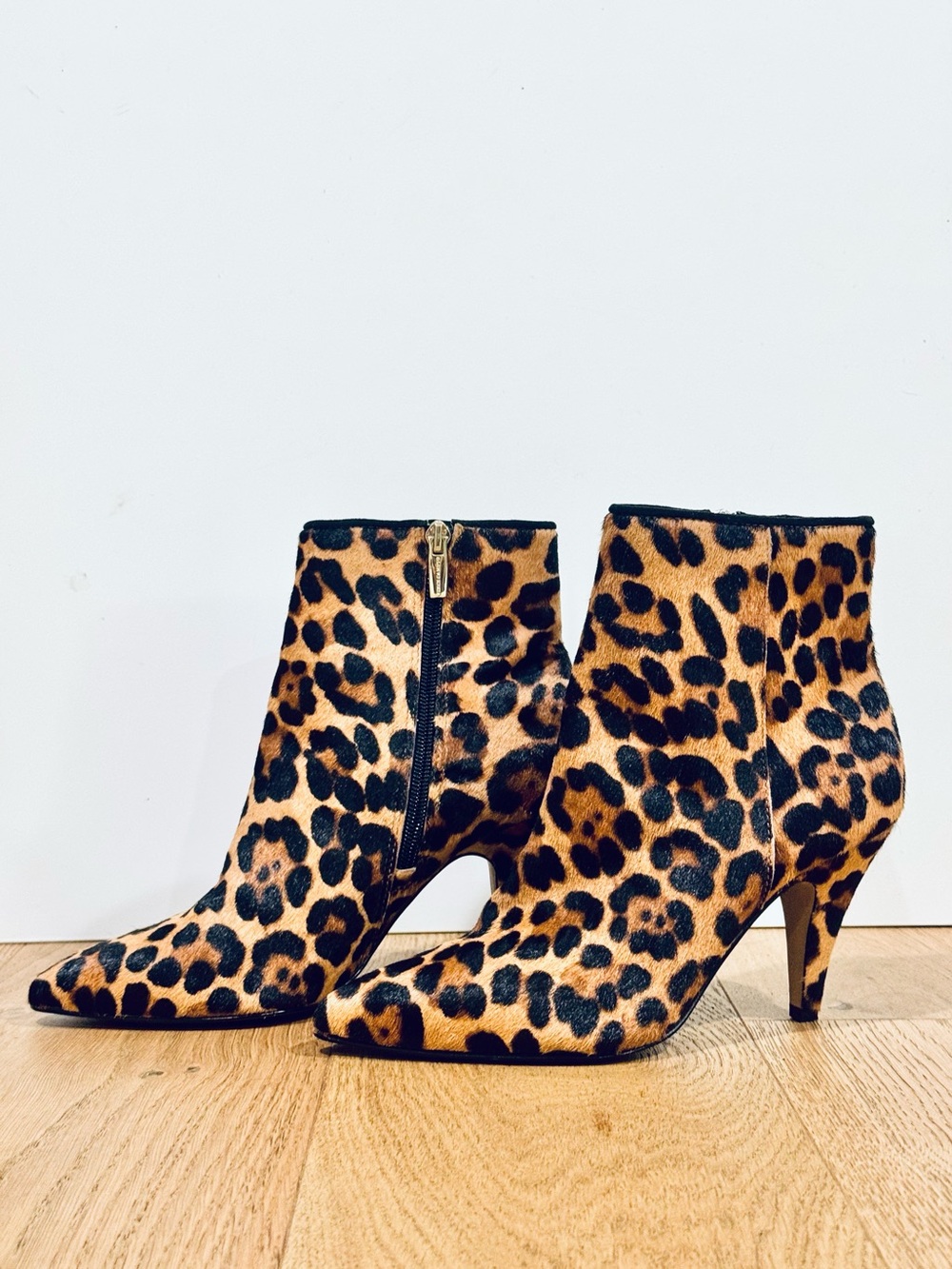 Vince Camuto Leopard Print Calf Hair Ankle Booties, Mob Wife, Indie Sleeze, Sz 7